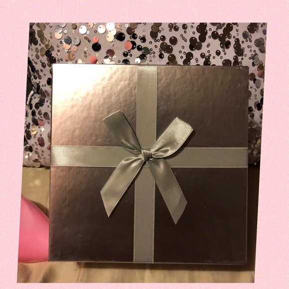 💕🦋Lady’s Relaxation Care Package - Picture 5 of 13